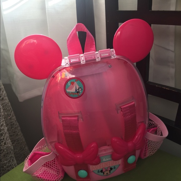 minnie mouse explorer backpack